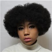 Profesora titulada de danza clásica, contemporánea, moderno, ritmos latinos y teatro